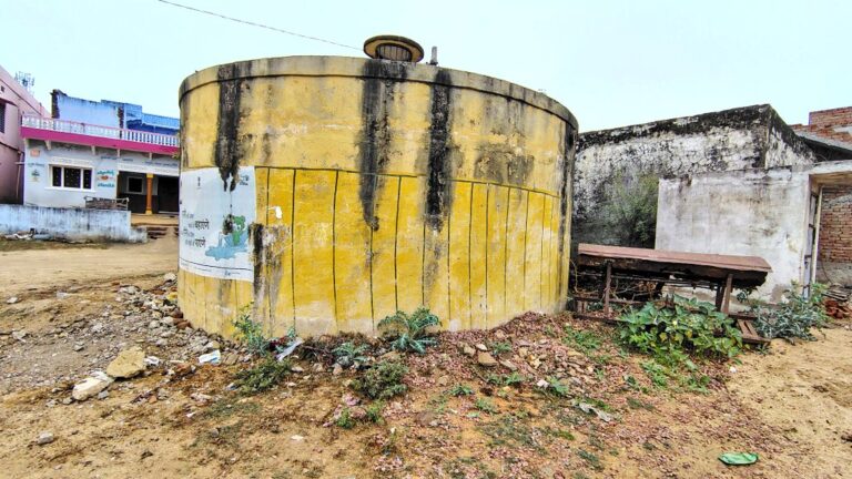 10 वर्षों से बेकार पड़ी पानी की टंकी: जोलन्दा